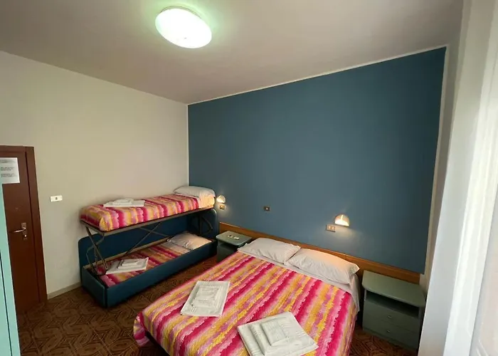 Cristina Hotel