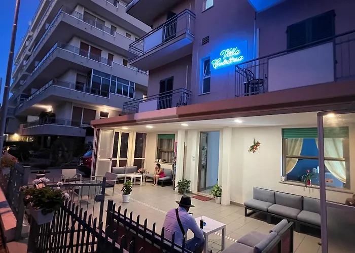 Cristina Hotel *