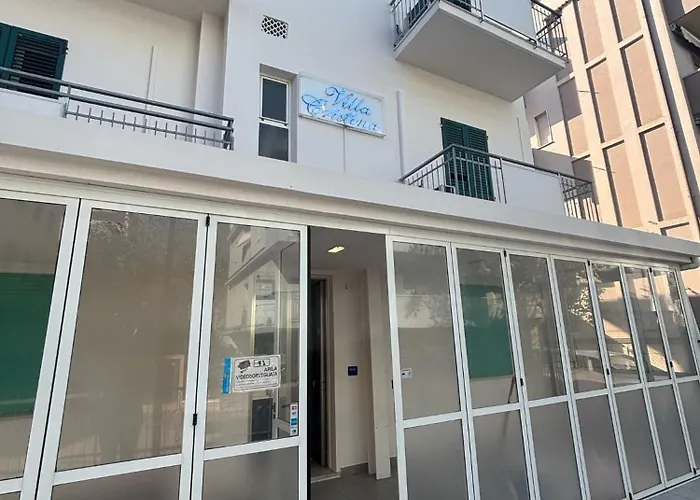 Cristina Hotel *