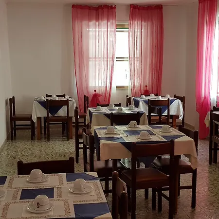 Hotel Cristina *
