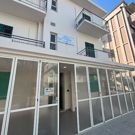 Cristina Hotel *